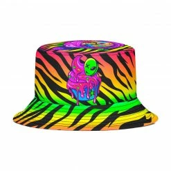 COM3T X SCUMMY BEARS - SPACE KANDI - BUCKET HAT