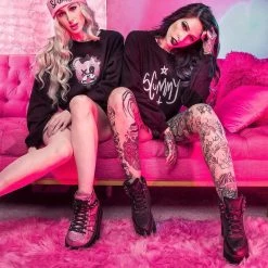 Scummy Bears CLOTHES AND STUFF BRATTY BEAR (GOTH AF) - CROP SWEATSHIRT (BLACK)